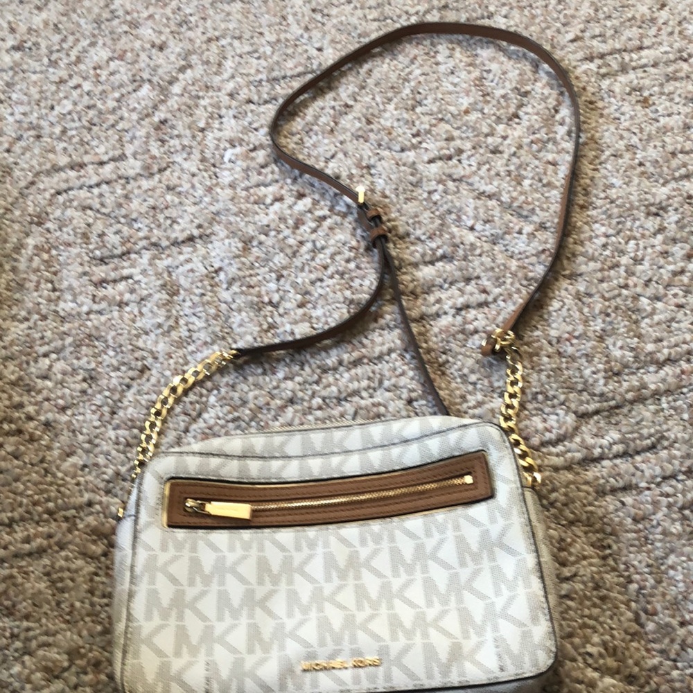MK large Crossbody